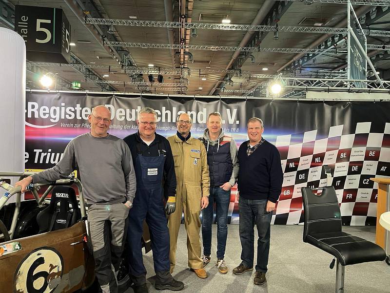 B-0160-8034064e-9c01-4ff9-ab2b-ec95ba5d72e0