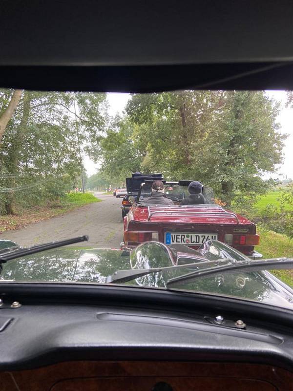 B-1200-b477-2568ddb7d2eb